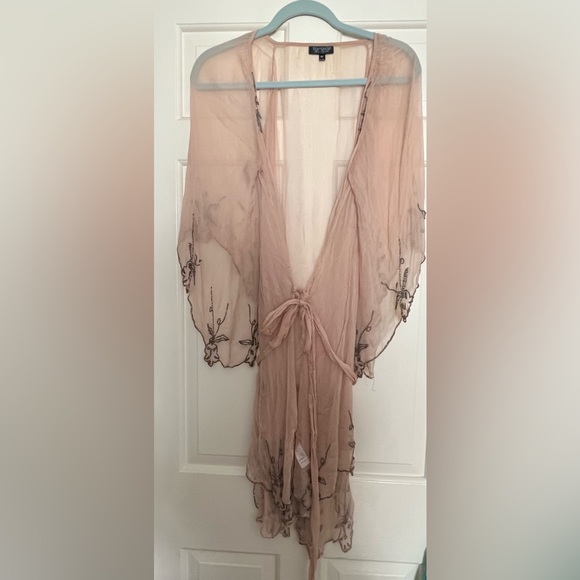 Dusty Pink Beaded Chiffon “Robe” with Kimono Sleeve - Picture 2 of 4